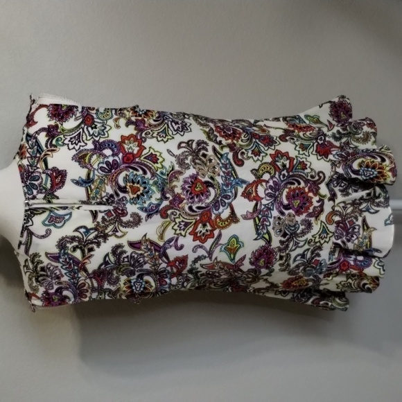 Banana Republic Colorful Sleeveless Paisley Ruffle Pleated Top - Picture 6 of 11